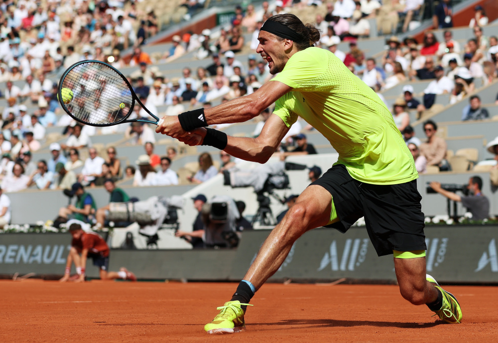 法国网球队横扫英国网球队，兹维列夫制霸全场的简单介绍