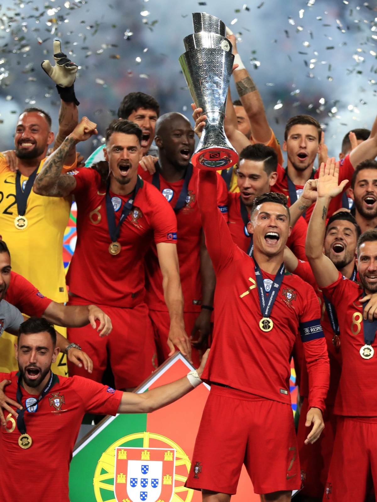 九游体育-夺冠热门瞄准胜利，欧洲赛场上演劲战的简单介绍