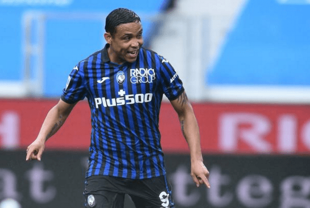 包含克罗托内客场惊险取胜，继续保持良好状态的词条