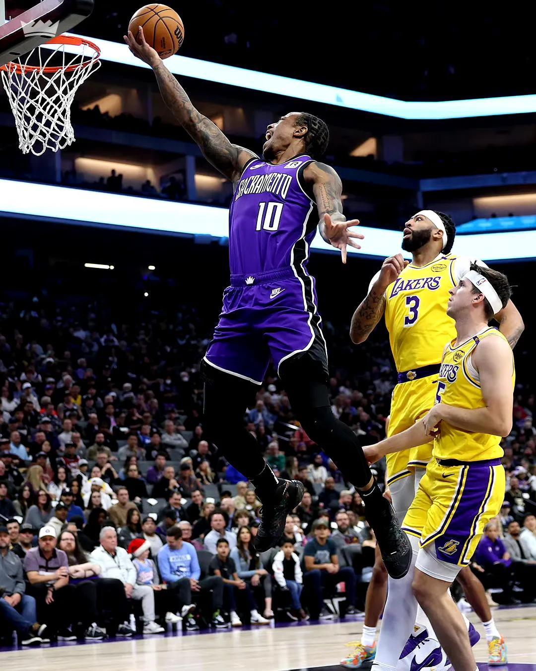 九游游戏-关于湖人B队绝杀篮网B队，布拉德利三分雨点燃全场的信息