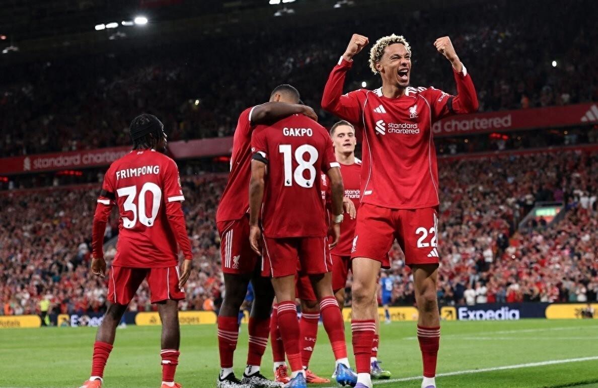 九游体育直播-包含利物浦轻取英格兰，范戴克扛起全队的词条