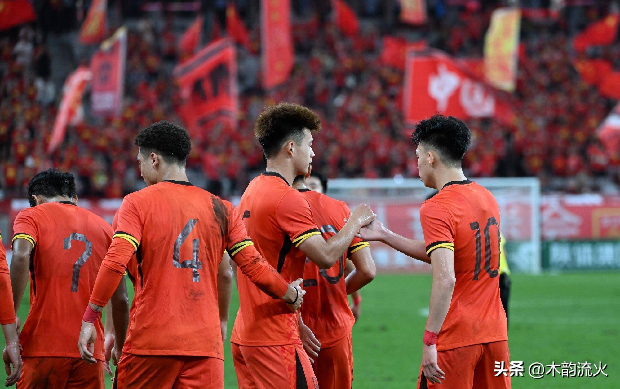 关于中国队险胜奥地利队，梁靖崑关键制胜的信息