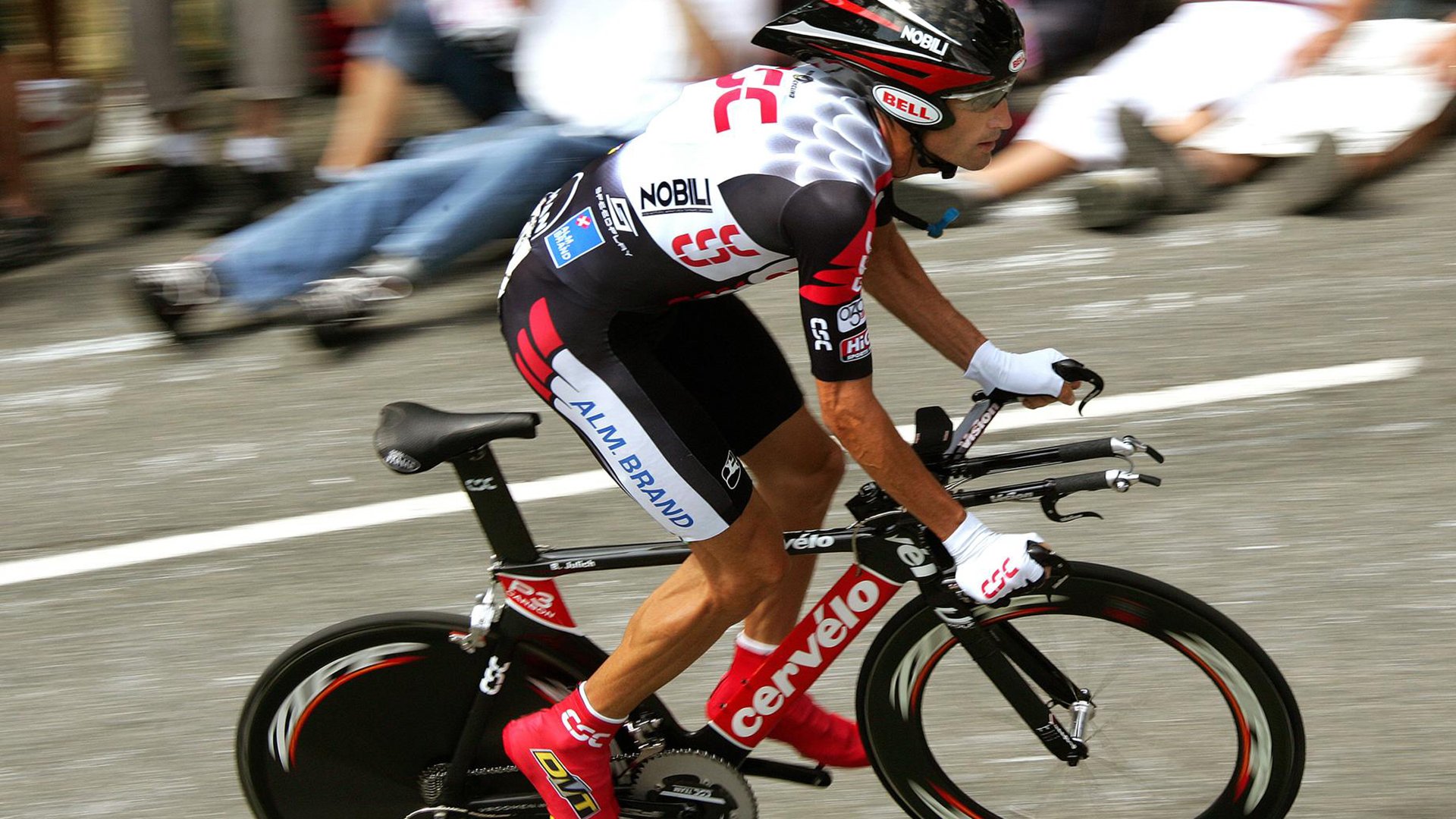 双城记，深圳加时鏖战破蜂云，德罗赞德甲争冠夜定乾坤