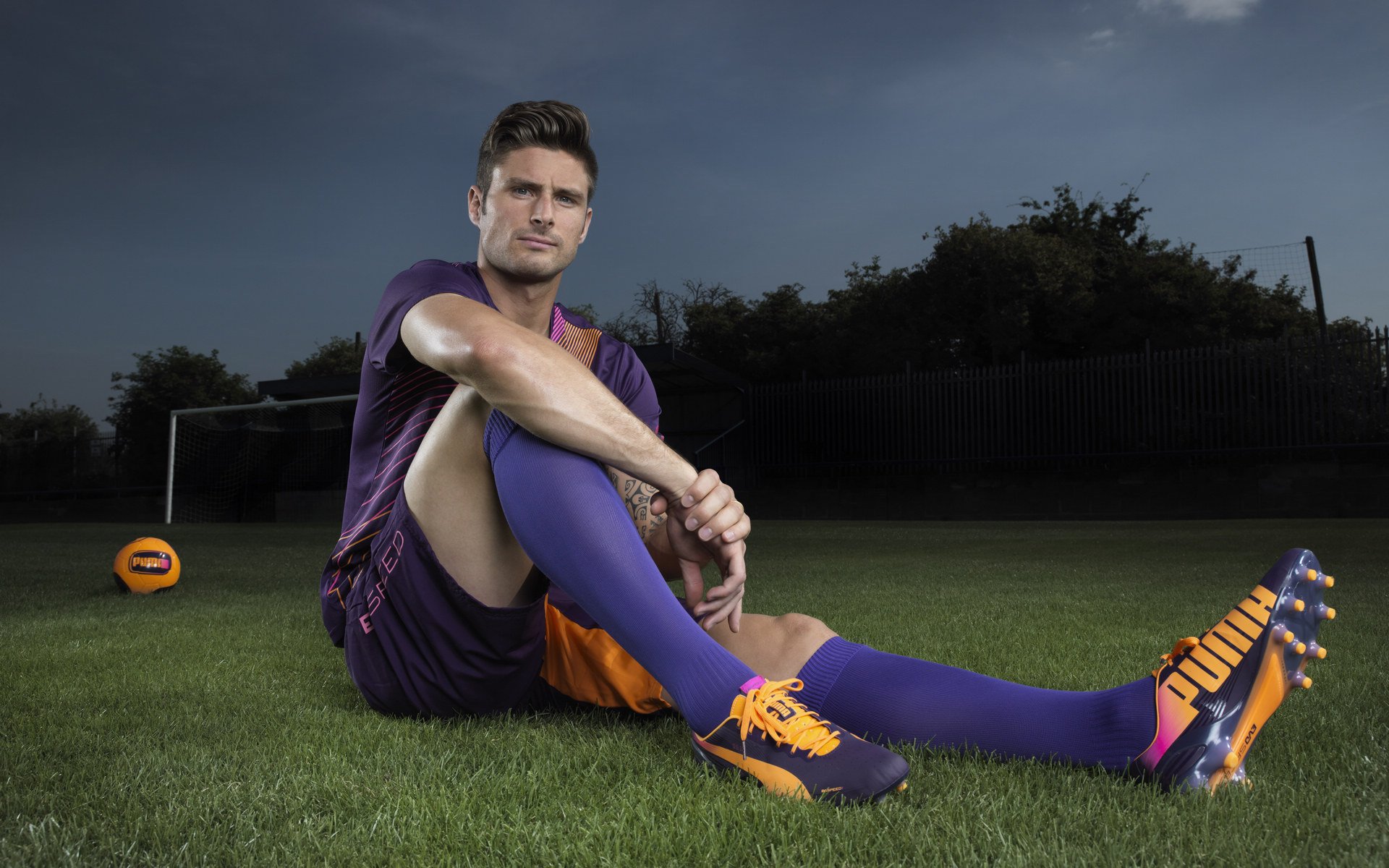 戈贝尔擎天一柱，森林狼全面压制北京队